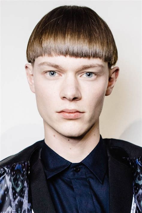 bowl style haircut|14 Ways To Wear the Classic Bowl Cut